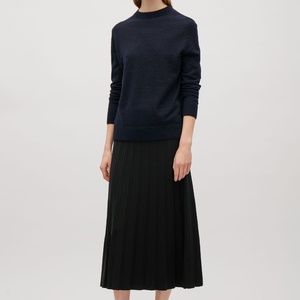 COS KNITTED PLEAT SKIRT